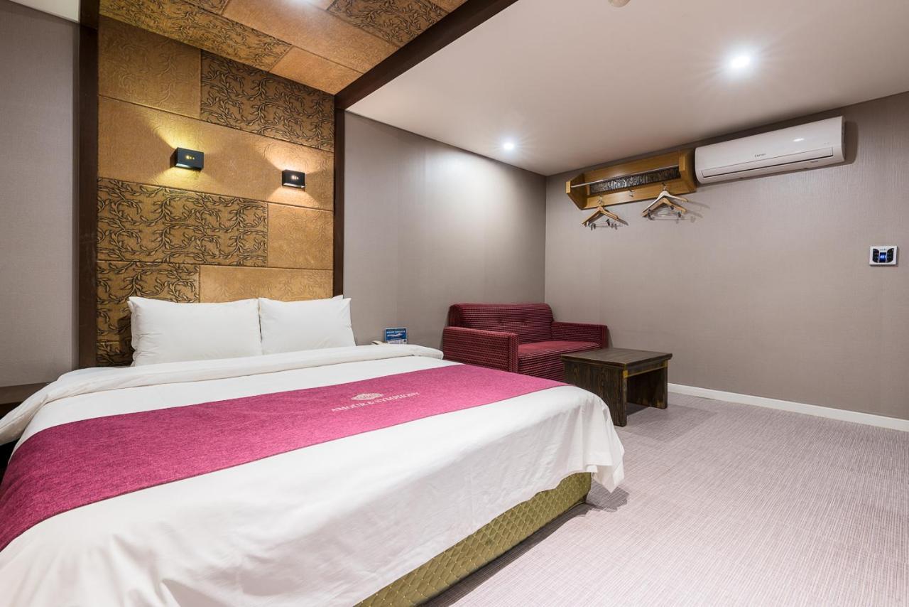 Symphony Hotel Suwon Eksteriør bilde