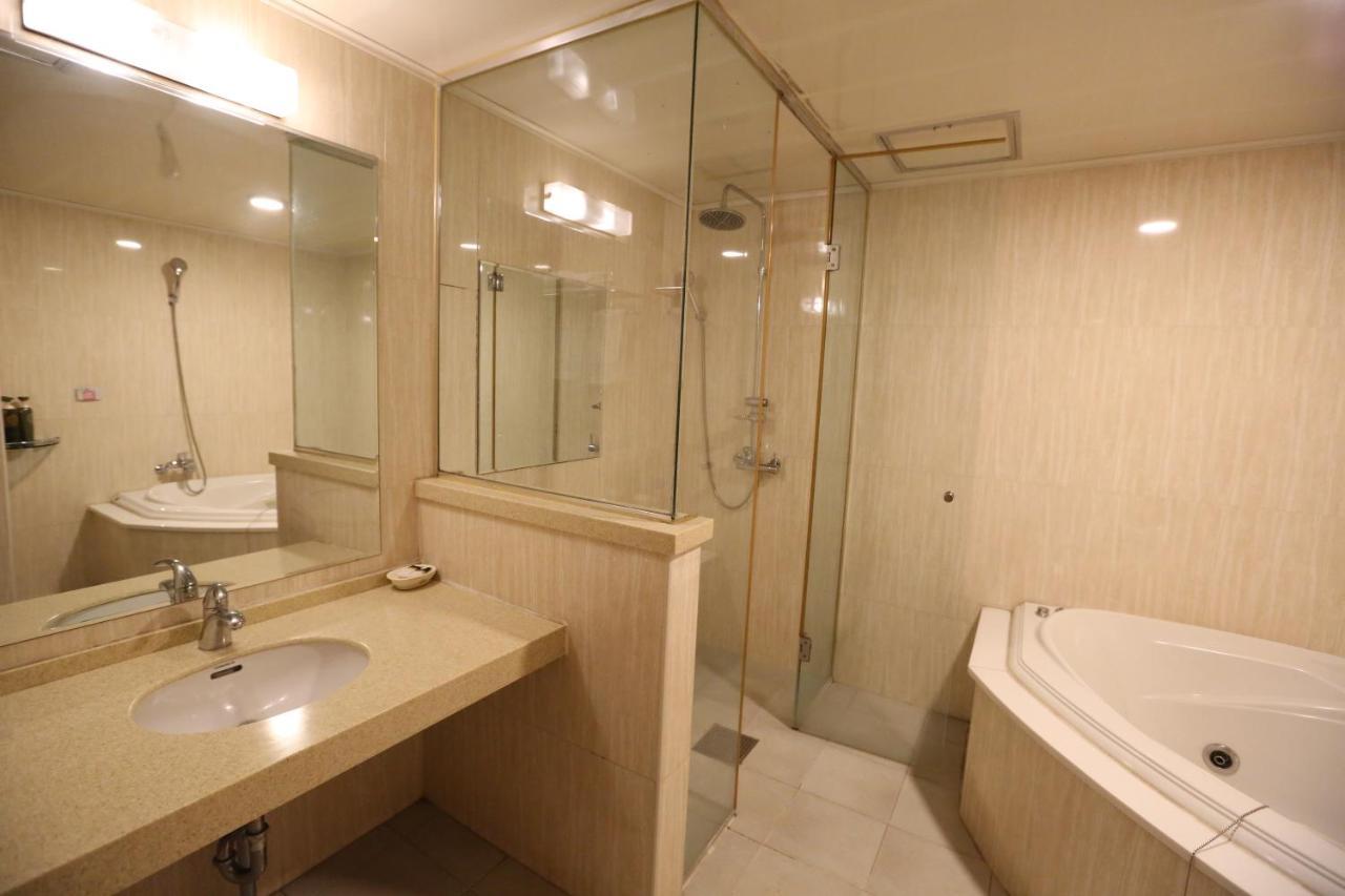 Symphony Hotel Suwon Eksteriør bilde