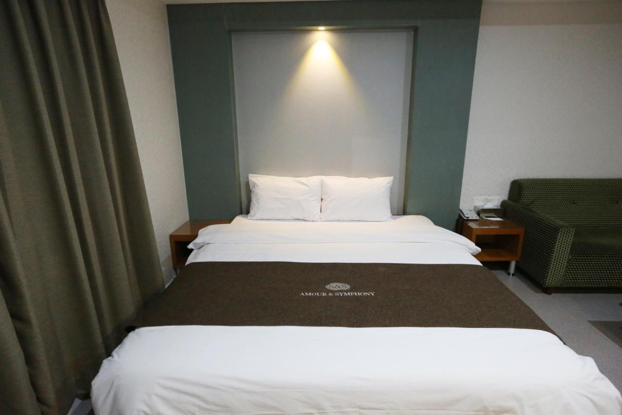 Symphony Hotel Suwon Eksteriør bilde