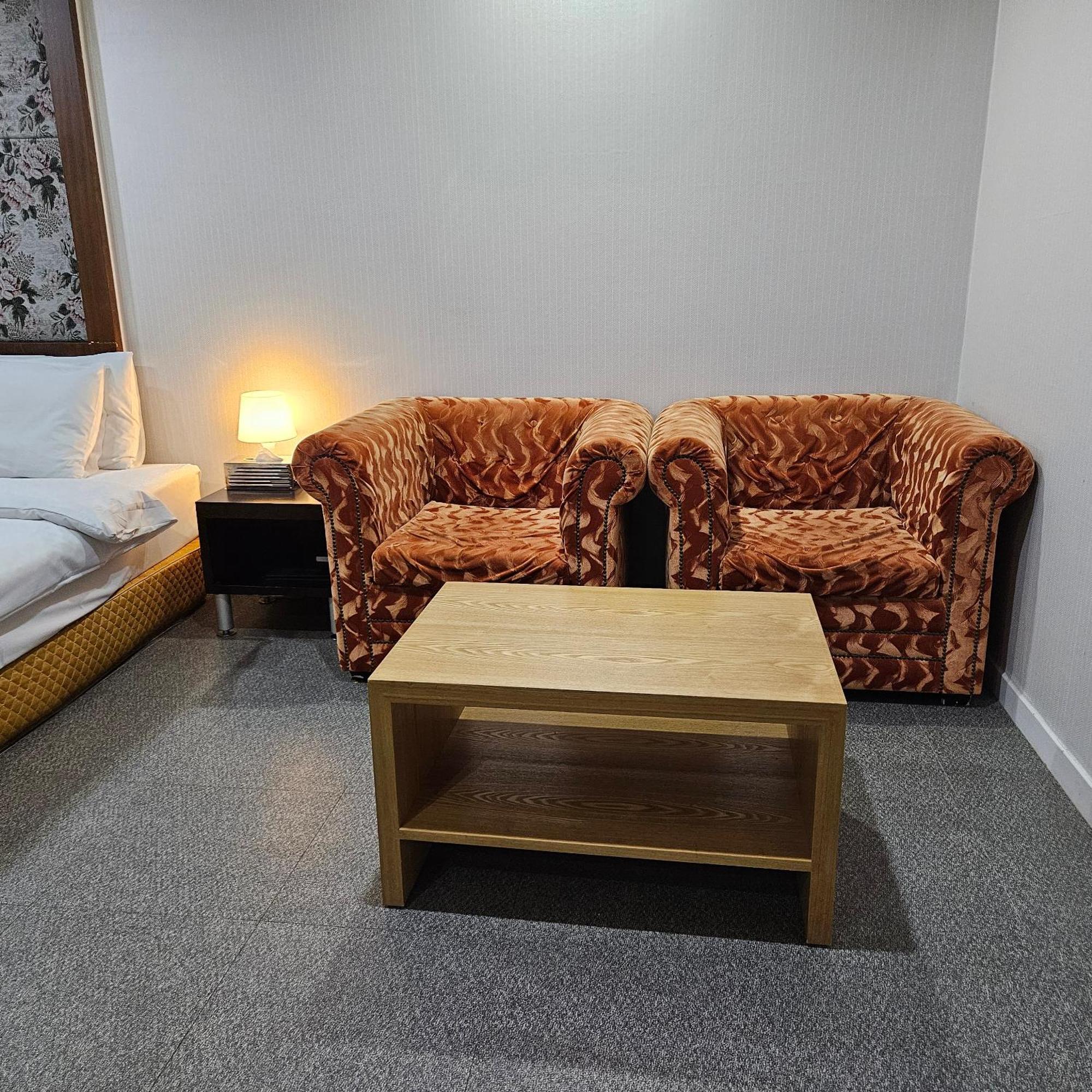 Symphony Hotel Suwon Eksteriør bilde