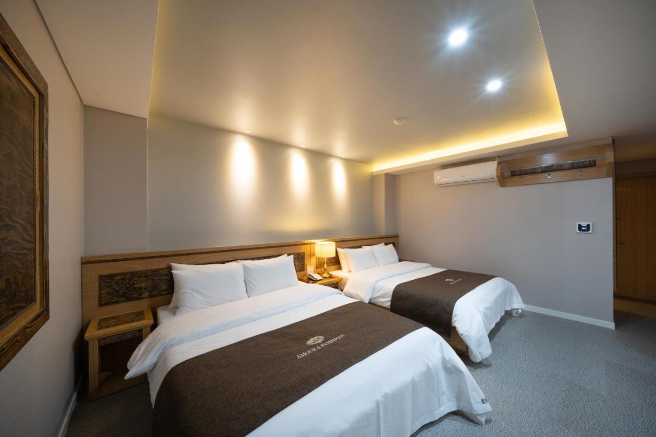 Symphony Hotel Suwon Eksteriør bilde