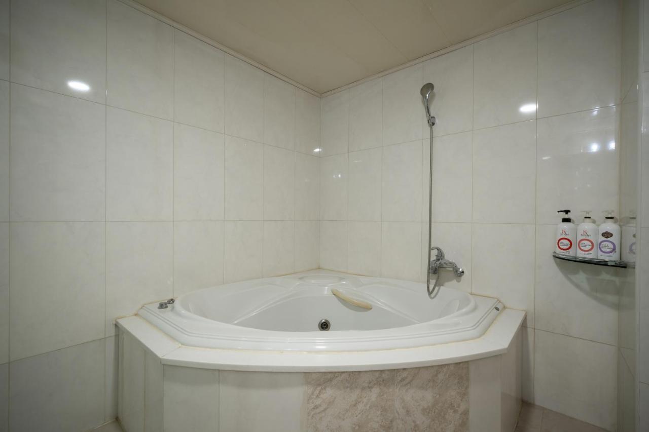 Symphony Hotel Suwon Eksteriør bilde