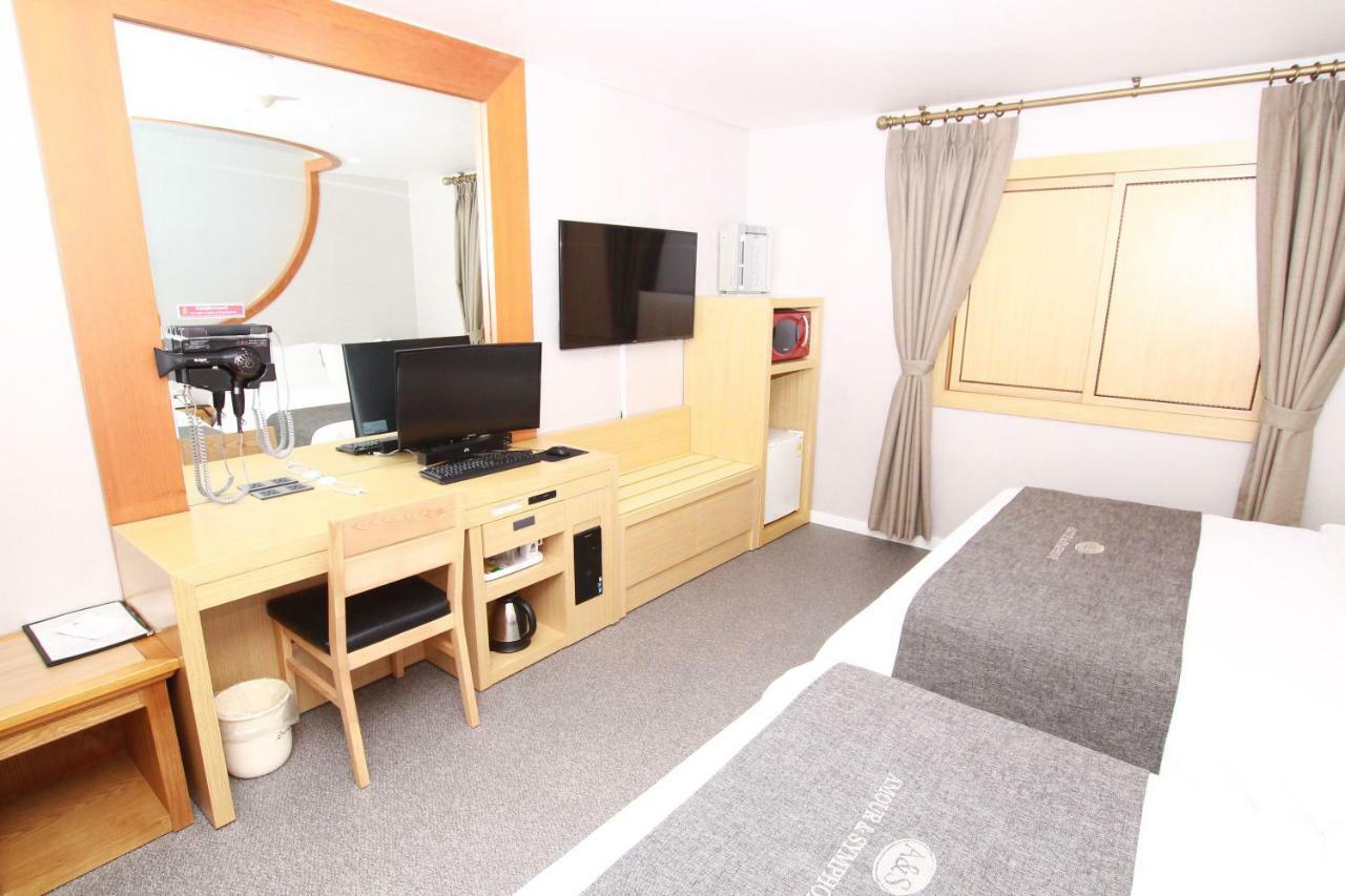 Symphony Hotel Suwon Eksteriør bilde