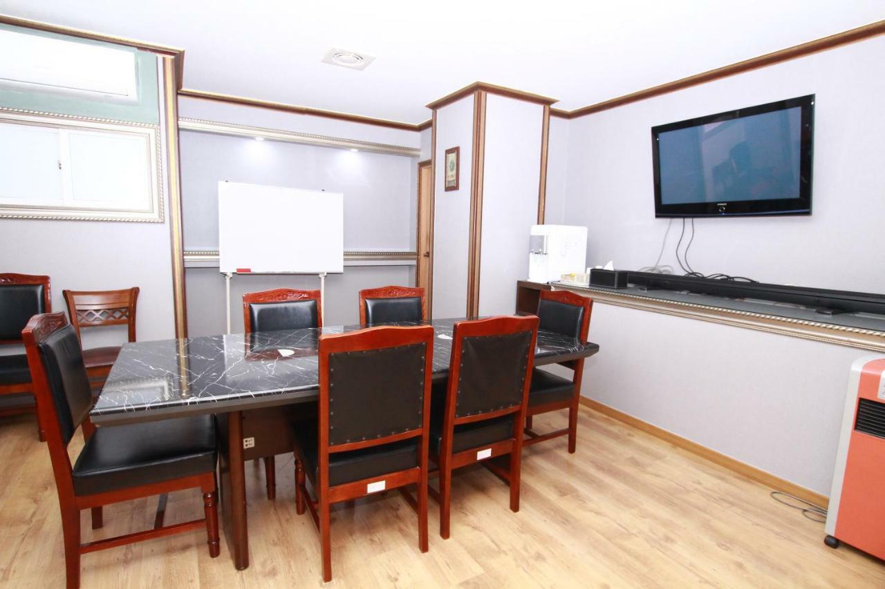 Symphony Hotel Suwon Eksteriør bilde